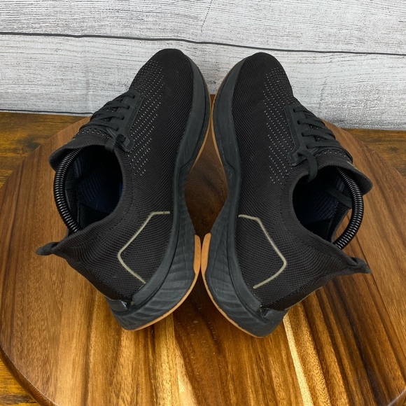 Men's Black Athletic Running Shoes - Picture 9 of 12